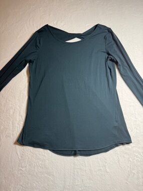 Athleta Teal-Blue Long Sleeve Back Twist Top